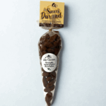 Amandes caramélisées enrobage chocolat lait 42%, poudre de cacao